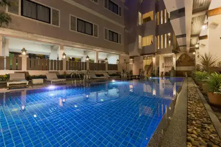 Seeka Boutique Resort - Relaxing Stay - Balcony, Pool & Near Beach - 10