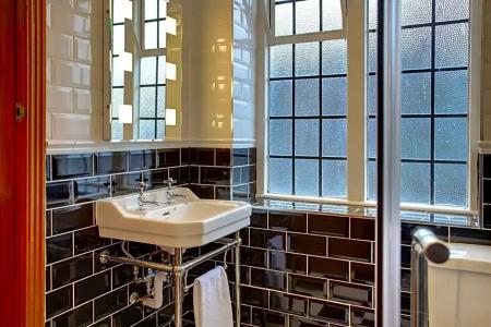 Best Western Plough & Harrow - 87