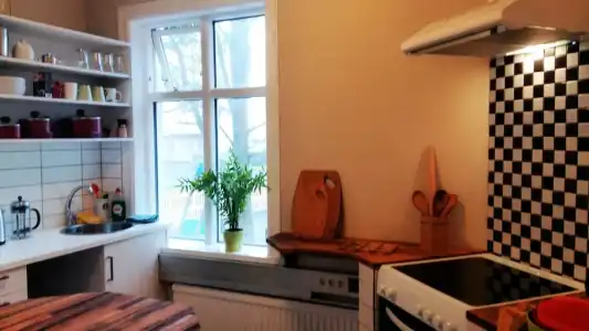 Refurinn Reykjavik Guesthouse - 11