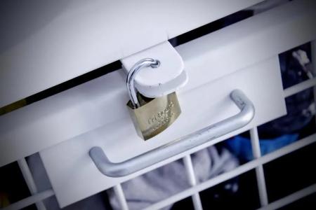 Feel Hostels Soho Malaga - 39