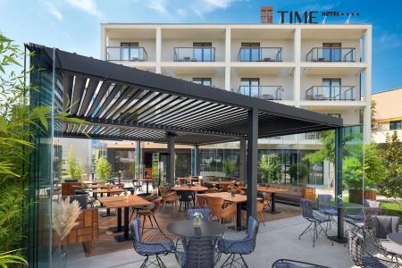 Time Boutique - 45