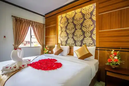 Phi Phi Andaman Beach Resort - 24