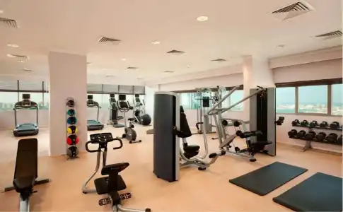 DoubleTree by Hilton - 20