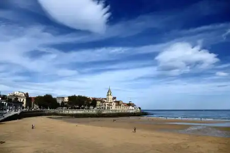 Zentral Gijón Rey Pelayo - 36