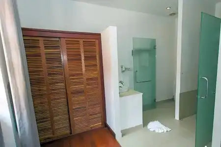 Apsara Centrepole - 65