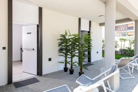 Cozy Corner Luxury Apartments - 64