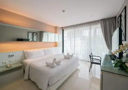 Serenotel Pattaya Beach Front - 99