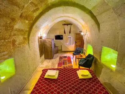 Heritage Cave Suites - 79