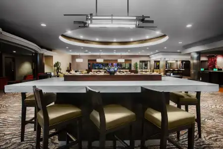 Courtyard by Marriott Miami Downtown - 8