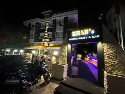 Khan's B&B - 14