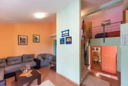 Apartments Karen - 10