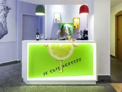 ibis Styles Napoli Garibaldi - 9