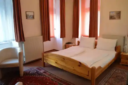 Pension Walzerstadt - 35