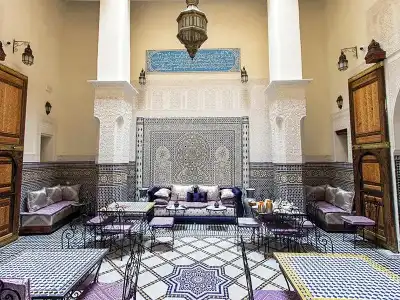 Riad Taryana - 19