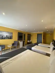 Roy Otel Akçay - 15