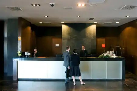 Diagonal Plaza - 32