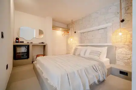 Derin Alaçatı - 110