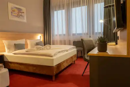 Best Western Comfort Business - 82