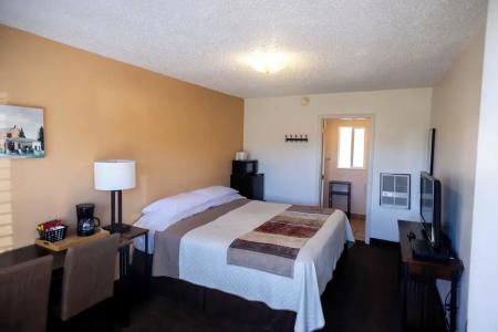 Blue Pine Motel - 22