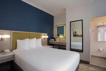 SureStay by Best Western Santa Monica - 36