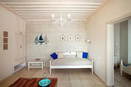 Rhoe Seaside Apartments - 57