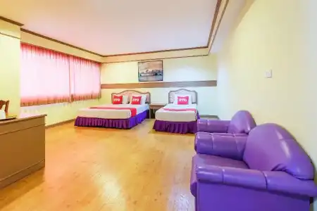 OYO 565 Trang - 33