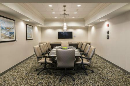 Hampton Inn & Suites Tulsa Downtown - 36