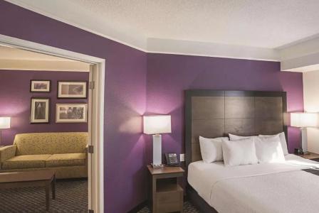 La Quinta Inn & Suites Flagstaff - 49