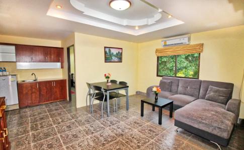 Phratamnak Inn - 11