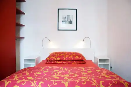 Unique Serviced Living at Airport Line - 5