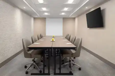 Home2 Suites By Hilton Kitchener - 10