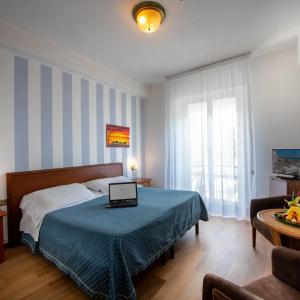 Grand Excelsior - 38