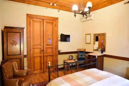 Ottoman Suites By Sera House - 19