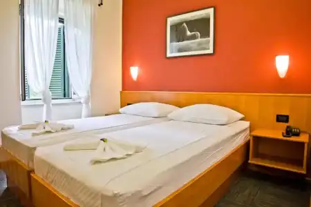 Newly Renovated Kastil - 80