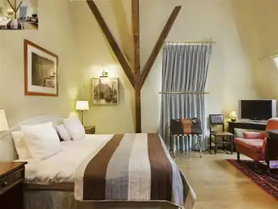 Martin's Relais - 2
