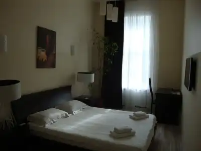 Reno - 1