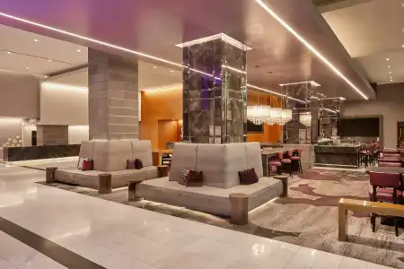 Loews Hollywood - 21