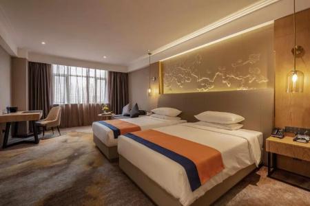 Wuhan Hongguang - 78