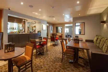 Premier Inn London Wandsworth - 29