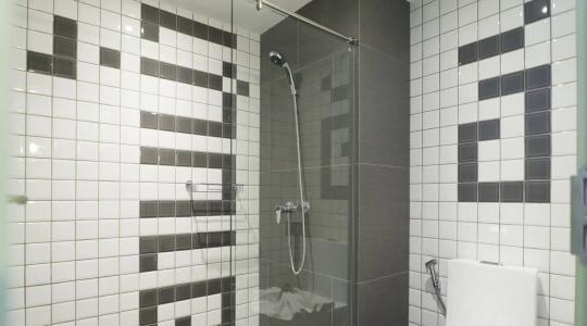 Samsen Street - 32