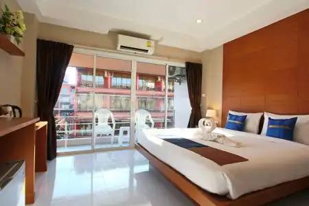 Good Nice Patong - 4