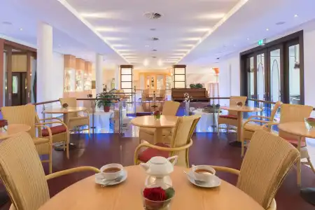 Best Western Premier Castanea Resort - 30