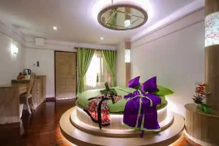 Olivie Boutique - 3