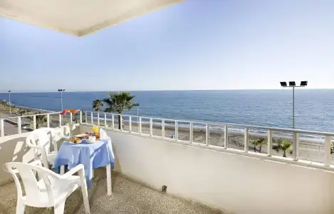 Fay Victoria Beach - 21