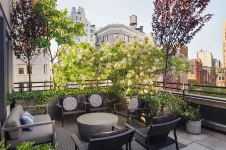 Smyth Tribeca - 140