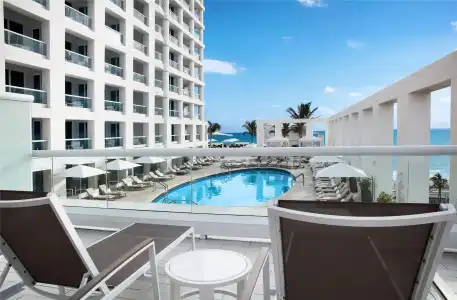 Conrad Fort Lauderdale Beach - 17
