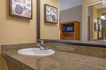 Best Western Plus Ocean View Resort - 9