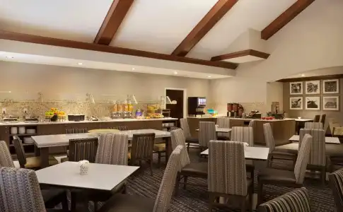 Residence Inn by Marriott Toronto Airport - 10
