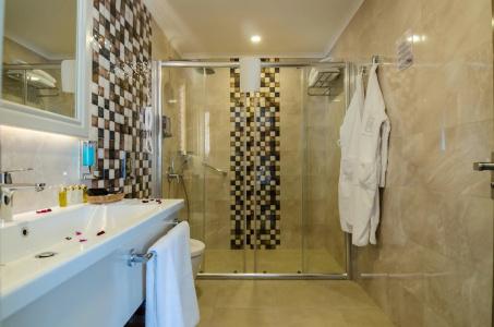 The Lumos Deluxe Resort - All Inclusive - 35