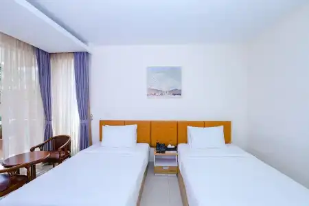 Sea Breeze Resort - 281